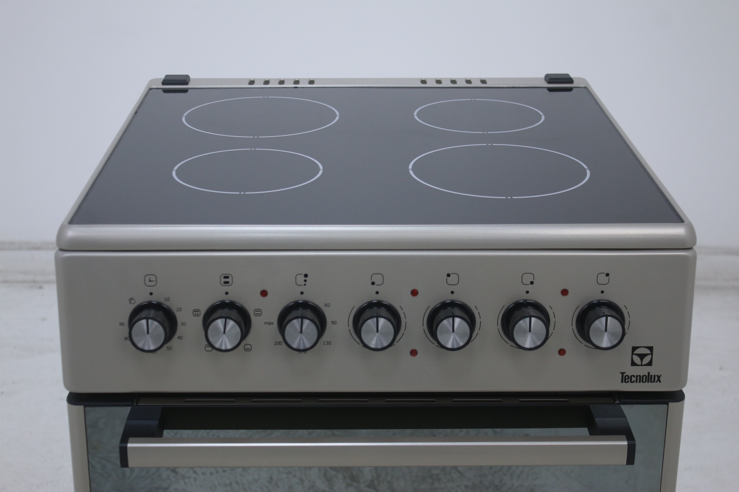 69bd7acd0573b_image_2026-03-20_165013031 CUISINIERE TECNOLUX 4FEUX 60X60 INDUCTION INOX VF6054XXVG